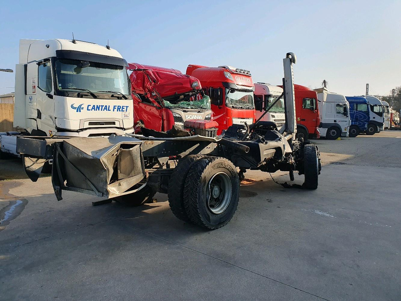 RENAULT D CITERNE HIGH KP 4X4 250 EUR6 - Khung/ Sườn cho Xe tải: hình 4 RENAULT D CITERNE HIGH KP 4X4 250 EUR6 - Khung/ Sườn cho Xe tải: hình 4