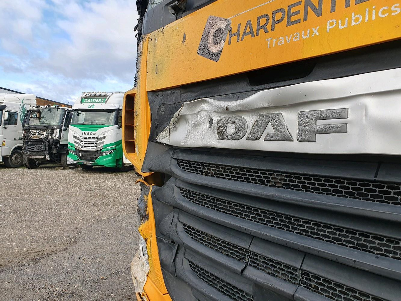 Xe đầu kéo DAF CF510: hình 17