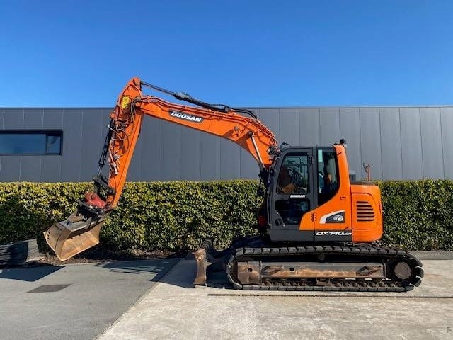Máy xúc bánh xích Doosan DX140LCR-5: hình 1