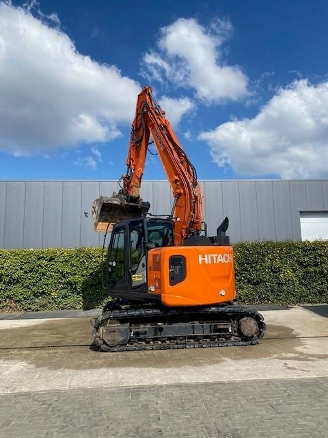 Hitachi 135US-6 - Máy xúc bánh xích: hình 5 Hitachi 135US-6 - Máy xúc bánh xích: hình 5