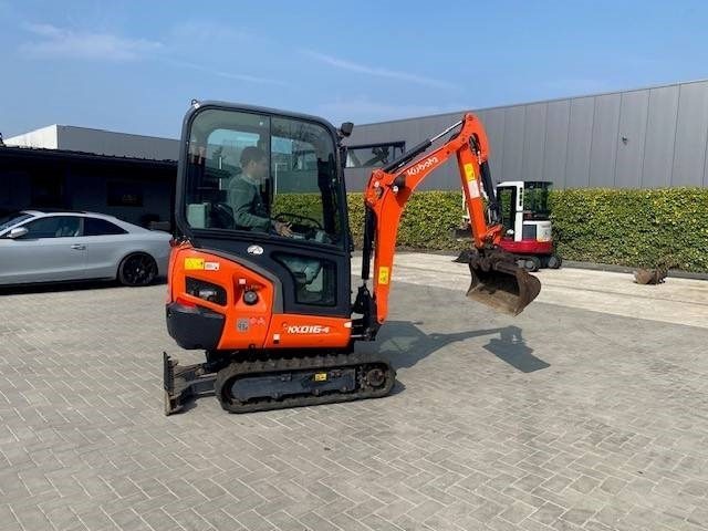 Kubota KX 016-4 - Máy xúc mini: hình 3 Kubota KX 016-4 - Máy xúc mini: hình 3
