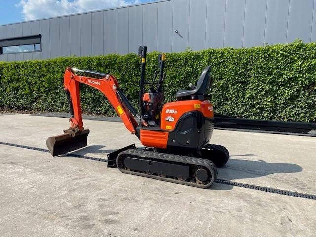 Kubota U 10-3 - Máy xúc mini: hình 1 Kubota U 10-3 - Máy xúc mini: hình 1