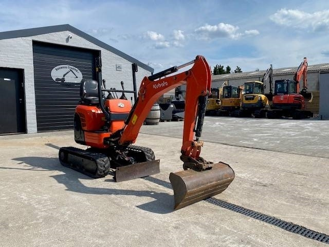 Kubota U 10-3 - Máy xúc mini: hình 4 Kubota U 10-3 - Máy xúc mini: hình 4