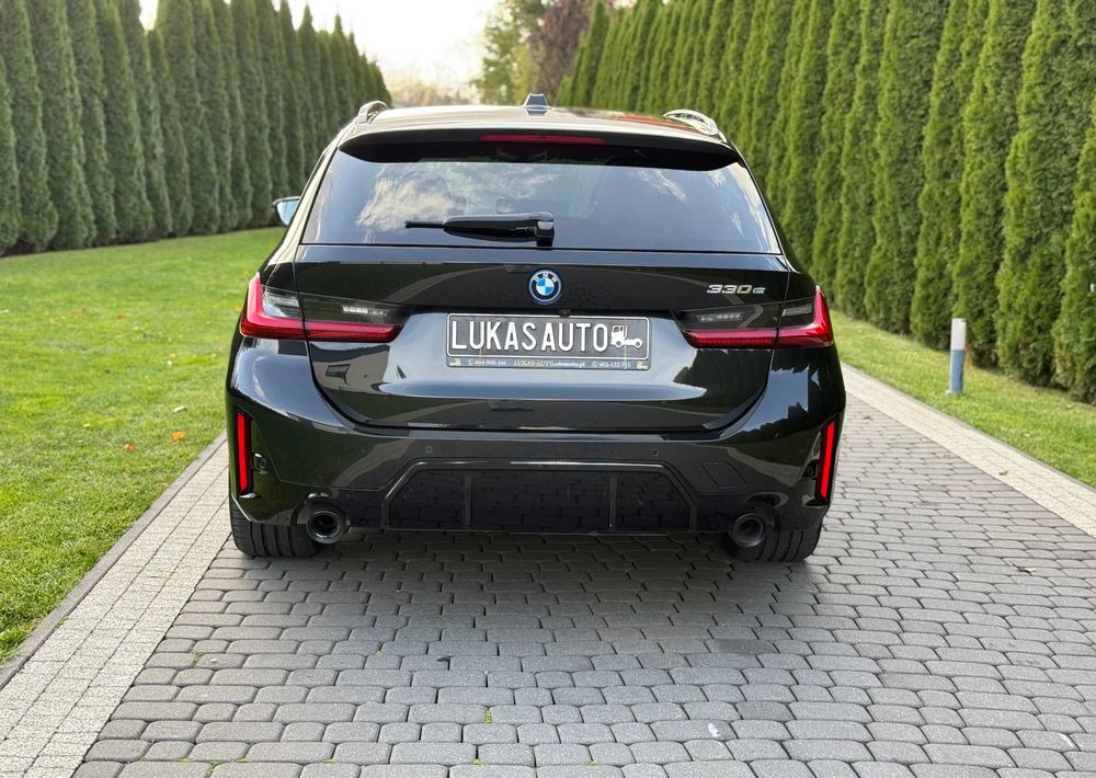 BMW Seria 3 - Xe wagon: hình 5 BMW Seria 3 - Xe wagon: hình 5