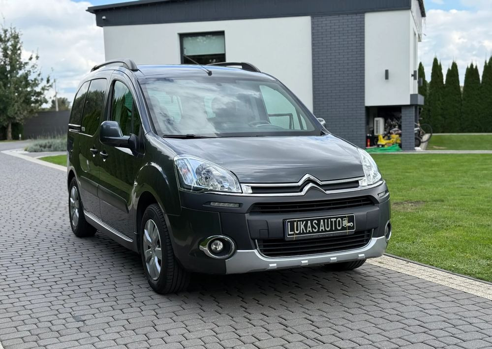 Citroën Berlingo 1.6 HDi XTR - Xe hơi: hình 3 Citroën Berlingo 1.6 HDi XTR - Xe hơi: hình 3