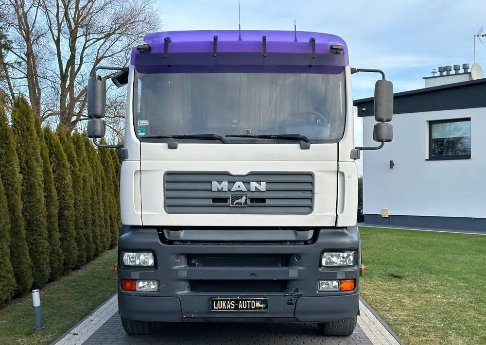 MAN TGA 24.410 6x4 HIAB MANUAL - Xe tải thùng lửng/ Phẳng, Xe cẩu tự hành: hình 3 MAN TGA 24.410 6x4 HIAB MANUAL - Xe tải thùng lửng/ Phẳng, Xe cẩu tự hành: hình 3