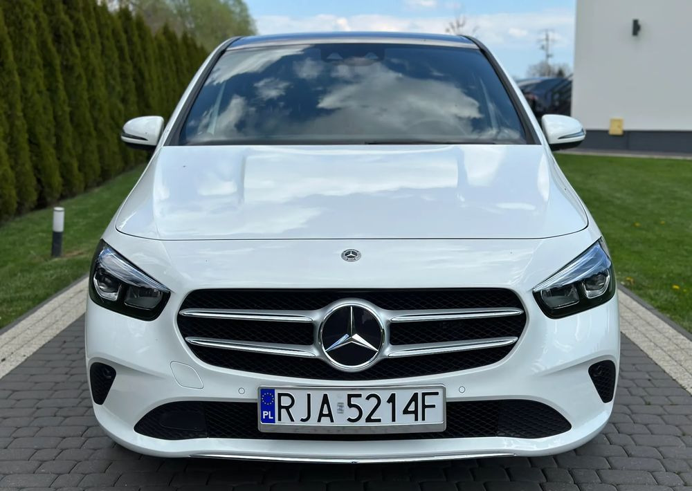Mercedes-Benz Klasa B - Sedan: hình 2 Mercedes-Benz Klasa B - Sedan: hình 2