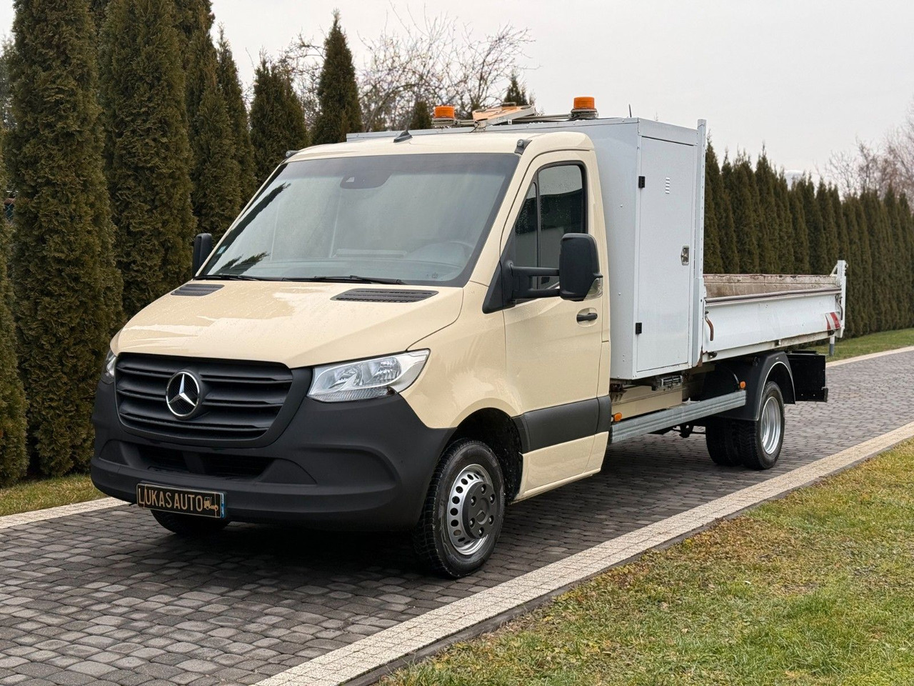 Mercedes-Benz SPRINTER TIPPER - Xe ben nhỏ: hình 1 Mercedes-Benz SPRINTER TIPPER - Xe ben nhỏ: hình 1