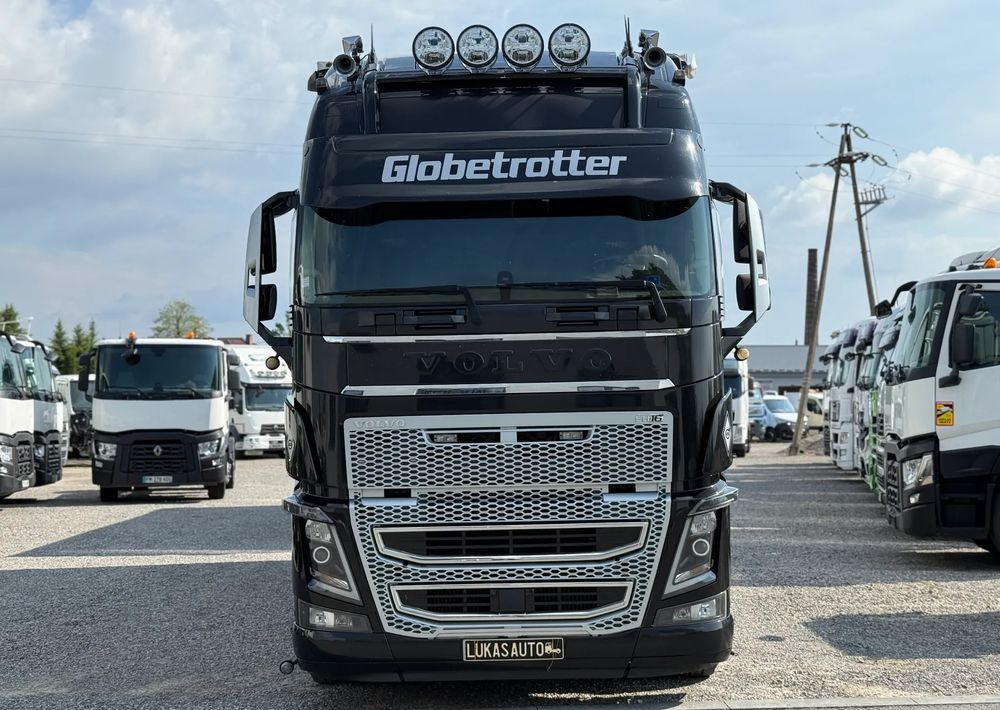 Volvo FH16 660 HP TANDEM 6x2 LIMITED EDITION - Xe tải hộp: hình 2 Volvo FH16 660 HP TANDEM 6x2 LIMITED EDITION - Xe tải hộp: hình 2