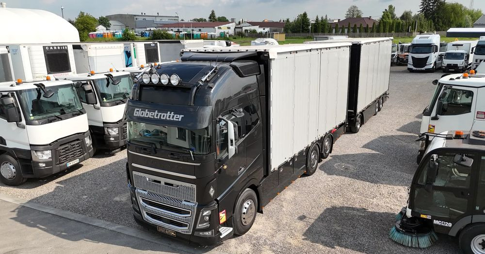 Volvo FH16 660 HP TANDEM 6x2 LIMITED EDITION - Xe tải thùng mui bạt: hình 3 Volvo FH16 660 HP TANDEM 6x2 LIMITED EDITION - Xe tải thùng mui bạt: hình 3