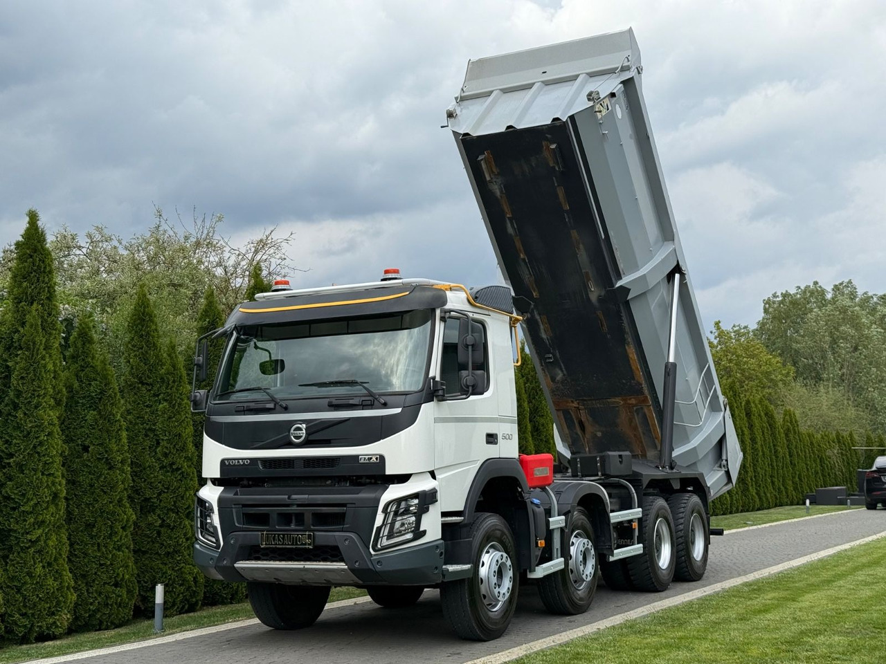 Volvo FMX 500 8X4 RETARDER - Xe ben: hình 1 Volvo FMX 500 8X4 RETARDER - Xe ben: hình 1