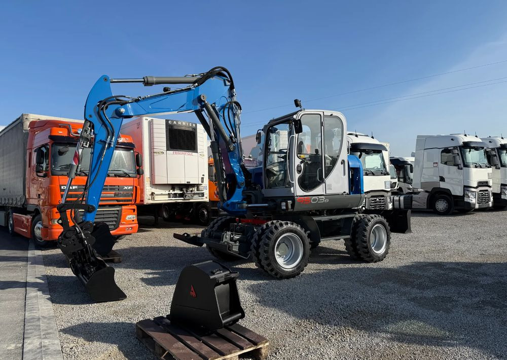 Wacker Neuson 9503-2 TRZY ŁYŻKI - Máy xúc bánh lốp: hình 3 Wacker Neuson 9503-2 TRZY ŁYŻKI - Máy xúc bánh lốp: hình 3