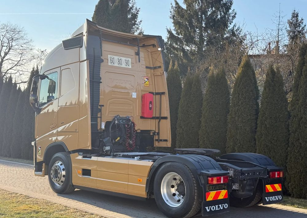 Volvo FH 460 PARK COOL - Xe đầu kéo: hình 5 Volvo FH 460 PARK COOL - Xe đầu kéo: hình 5