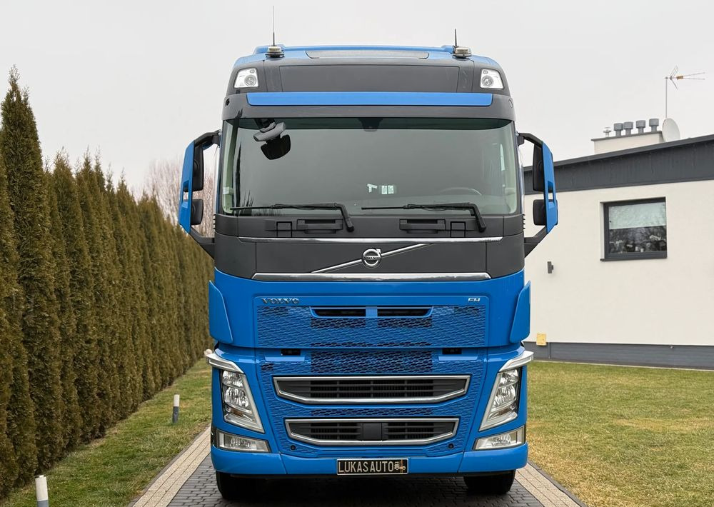 Volvo FH 500 HYDRAULIKA - Xe đầu kéo: hình 2 Volvo FH 500 HYDRAULIKA - Xe đầu kéo: hình 2