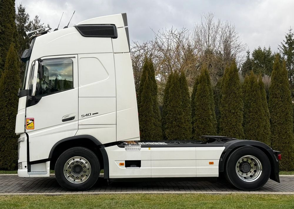 Volvo FH 540 PARK COOL VIN KB - Xe đầu kéo: hình 4 Volvo FH 540 PARK COOL VIN KB - Xe đầu kéo: hình 4