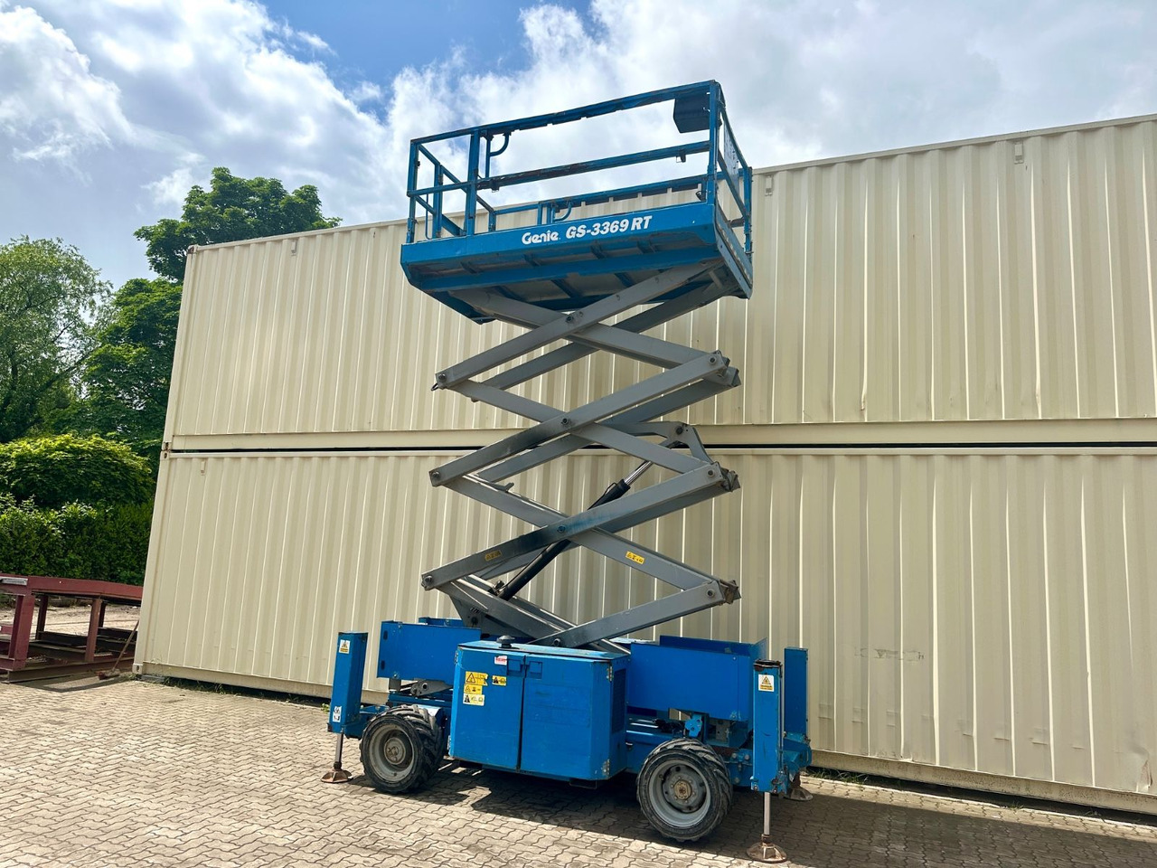 Genie GS3369RT 4x4 Scherenbühne, 12 Meter - Máy nâng người hình kéo: hình 2 Genie GS3369RT 4x4 Scherenbühne, 12 Meter - Máy nâng người hình kéo: hình 2