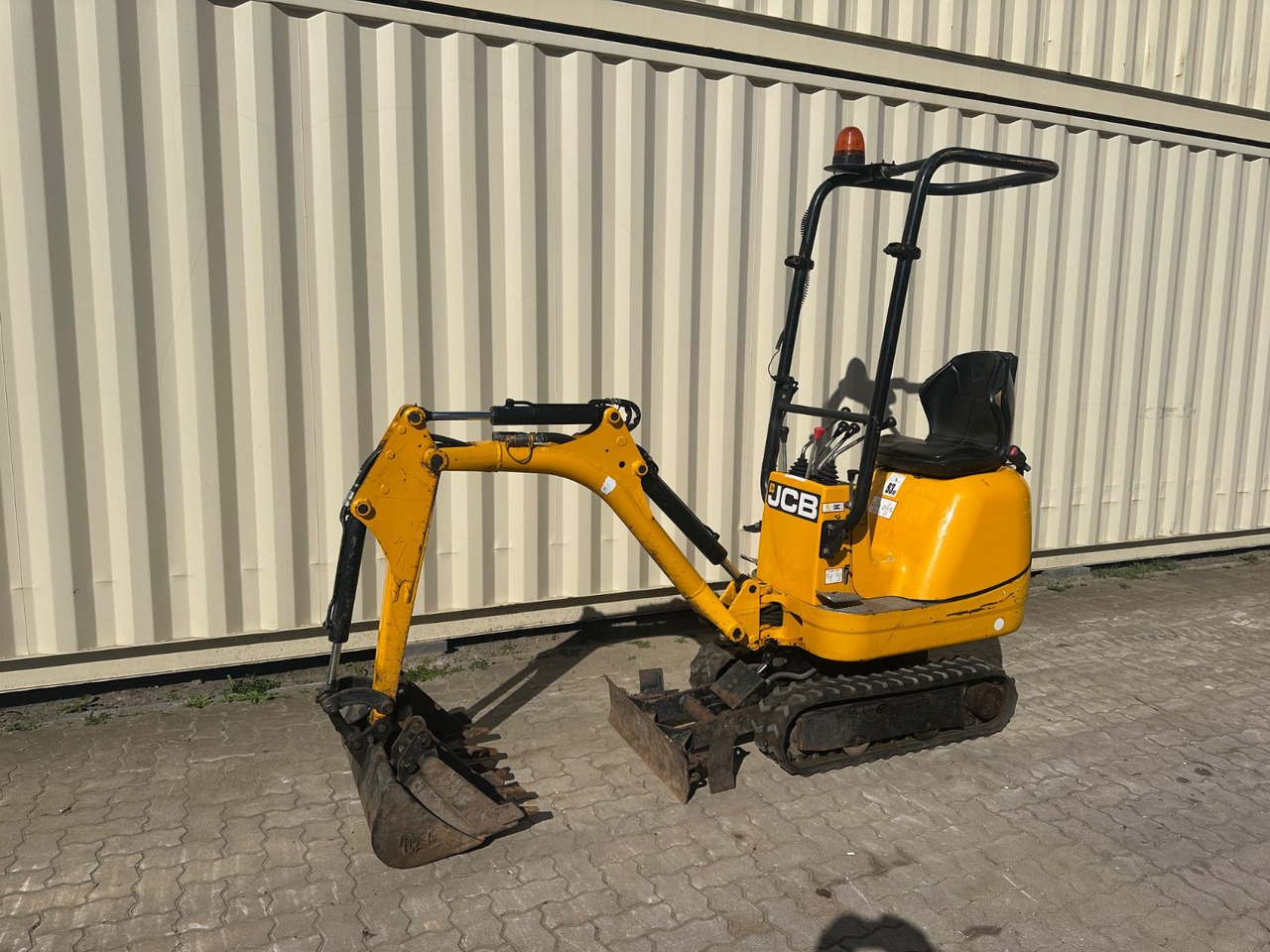 JCB 8008 CTS, 2021 BJ, 972 BH, 3 x Löffel - Máy xúc mini: hình 1 JCB 8008 CTS, 2021 BJ, 972 BH, 3 x Löffel - Máy xúc mini: hình 1