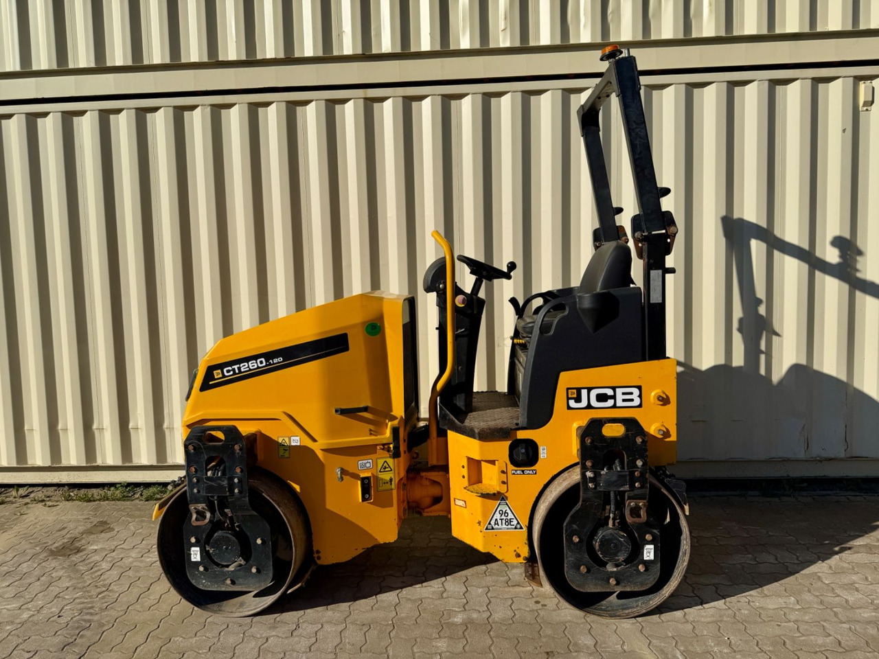 JCB CT260-120 / 2019 BJ / 751 H / 2.560 KG - Máy lăn đường: hình 2 JCB CT260-120 / 2019 BJ / 751 H / 2.560 KG - Máy lăn đường: hình 2