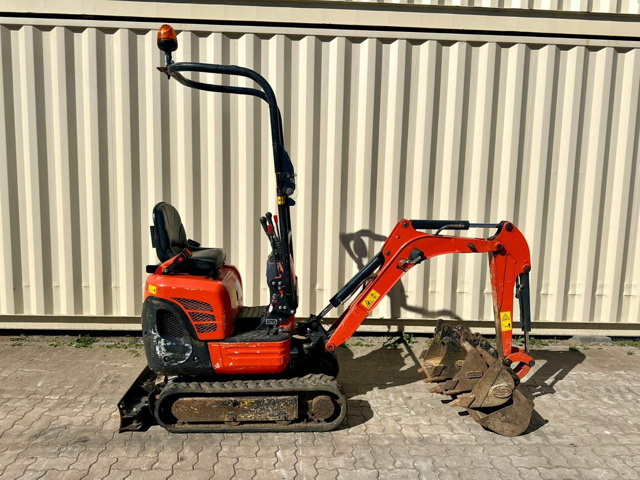 Kubota K008-3 / 2021 BJ / 725 H / 4 x Löffel - Máy xúc mini: hình 5 Kubota K008-3 / 2021 BJ / 725 H / 4 x Löffel - Máy xúc mini: hình 5