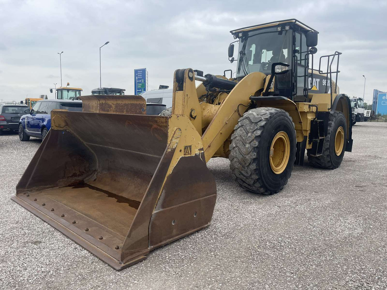 Caterpillar 962K - Máy xúc lật bánh lốp: hình 3 Caterpillar 962K - Máy xúc lật bánh lốp: hình 3