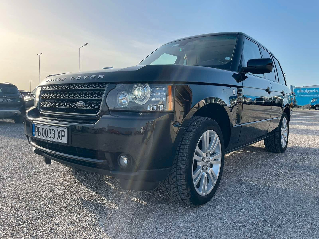 Land Rover Range Rover Vogue 4.4 TDV8 - SUV: hình 3 Land Rover Range Rover Vogue 4.4 TDV8 - SUV: hình 3