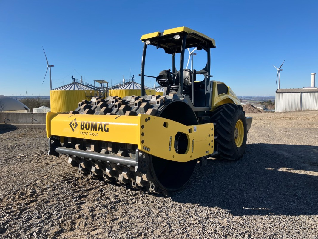 BOMAG DE BW 211 DH-5 Stage IV/TIER4f - Máy đầm: hình 1 BOMAG DE BW 211 DH-5 Stage IV/TIER4f - Máy đầm: hình 1