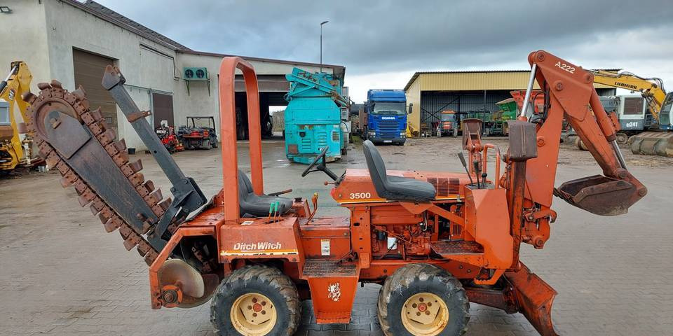 Koparka łańcuchowa Ditch Witch 3500DD - Máy đào hào: hình 4 Koparka łańcuchowa Ditch Witch 3500DD - Máy đào hào: hình 4