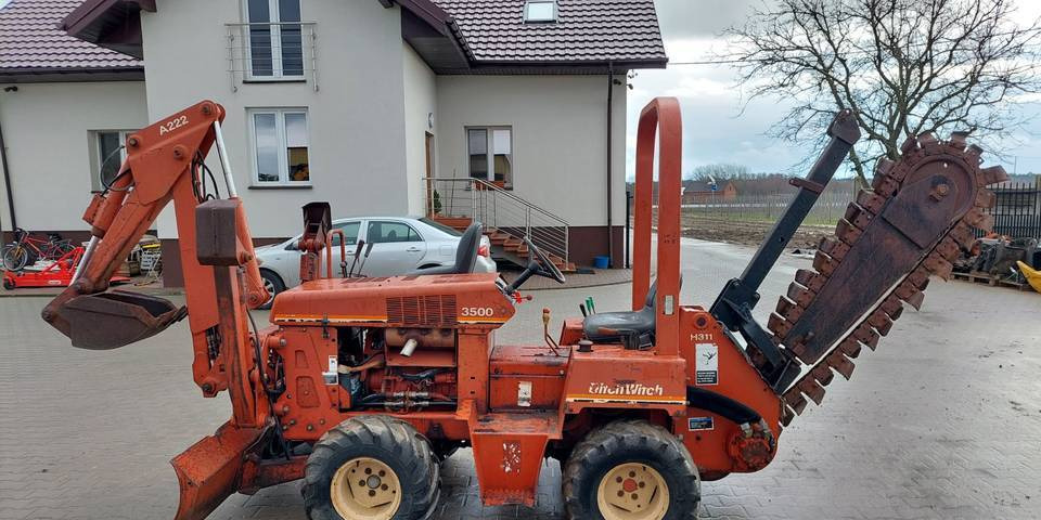 Koparka łańcuchowa Ditch Witch 3500DD - Máy đào hào: hình 1 Koparka łańcuchowa Ditch Witch 3500DD - Máy đào hào: hình 1
