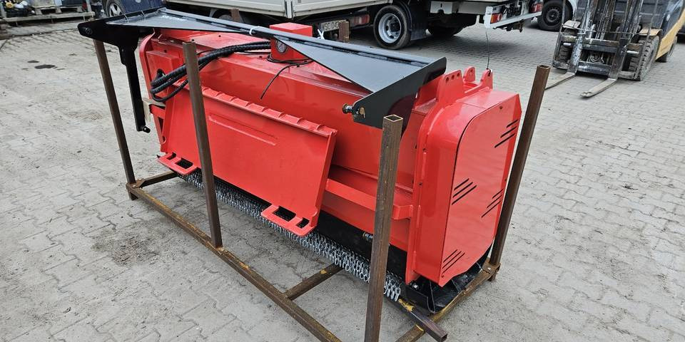 Nowy mulcher leśny GIYI bęben 181 cm 50 zębów Bobcat mini ładowarka - Mulcher lâm nghiệp: hình 4 Nowy mulcher leśny GIYI bęben 181 cm 50 zębów Bobcat mini ładowarka - Mulcher lâm nghiệp: hình 4