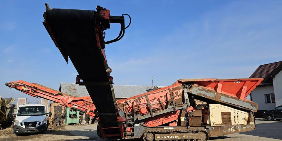 Przesiewacz mobilny Sandvik QE241 tylko 2980 h - Máy sàng: hình 1 Przesiewacz mobilny Sandvik QE241 tylko 2980 h - Máy sàng: hình 1