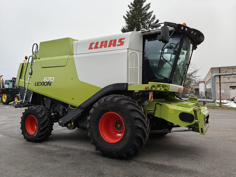 Claas Lexion 670 - Máy gặt đập: hình 1 Claas Lexion 670 - Máy gặt đập: hình 1