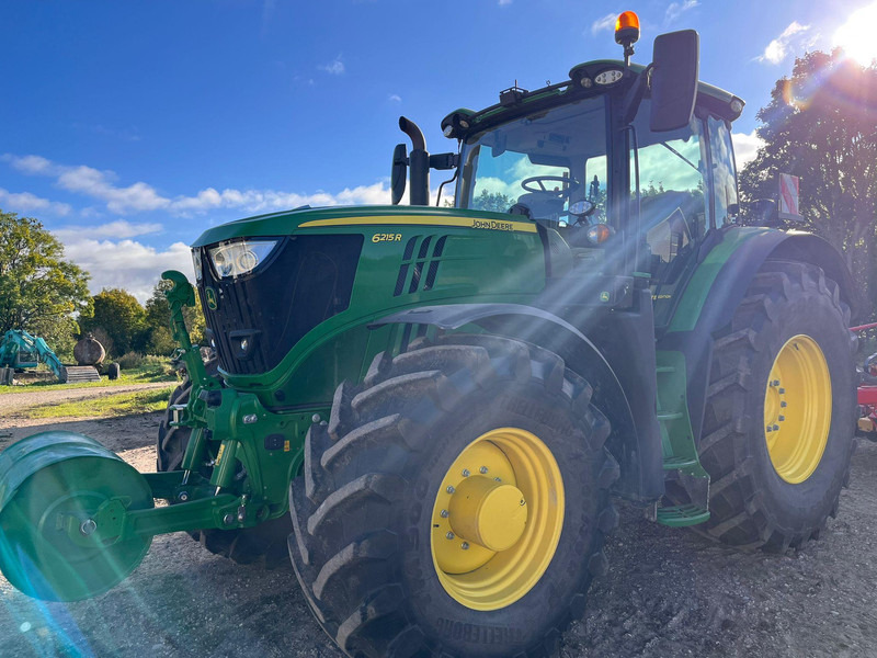 John Deere 6215R Autopowr - Máy cày: hình 3 John Deere 6215R Autopowr - Máy cày: hình 3