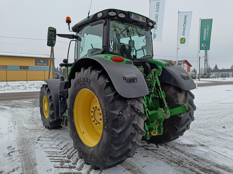 John Deere 6215R - Máy cày: hình 5 John Deere 6215R - Máy cày: hình 5