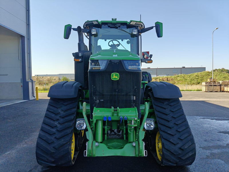 John Deere 8RX 410 e23 - Máy cày: hình 2 John Deere 8RX 410 e23 - Máy cày: hình 2