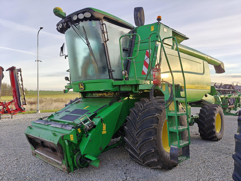 John Deere JOHN DEERE 9640I WTS - Máy gặt đập: hình 5 John Deere JOHN DEERE 9640I WTS - Máy gặt đập: hình 5