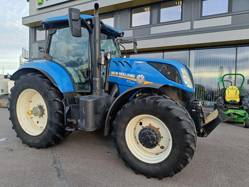 New Holland T7.270 AC - Máy cày: hình 1 New Holland T7.270 AC - Máy cày: hình 1