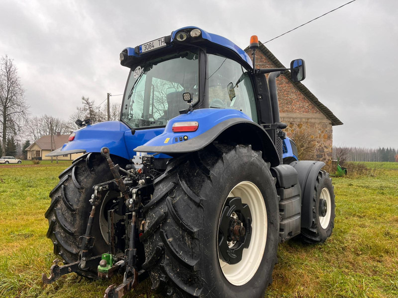 New Holland T8.330 - Máy cày: hình 4 New Holland T8.330 - Máy cày: hình 4