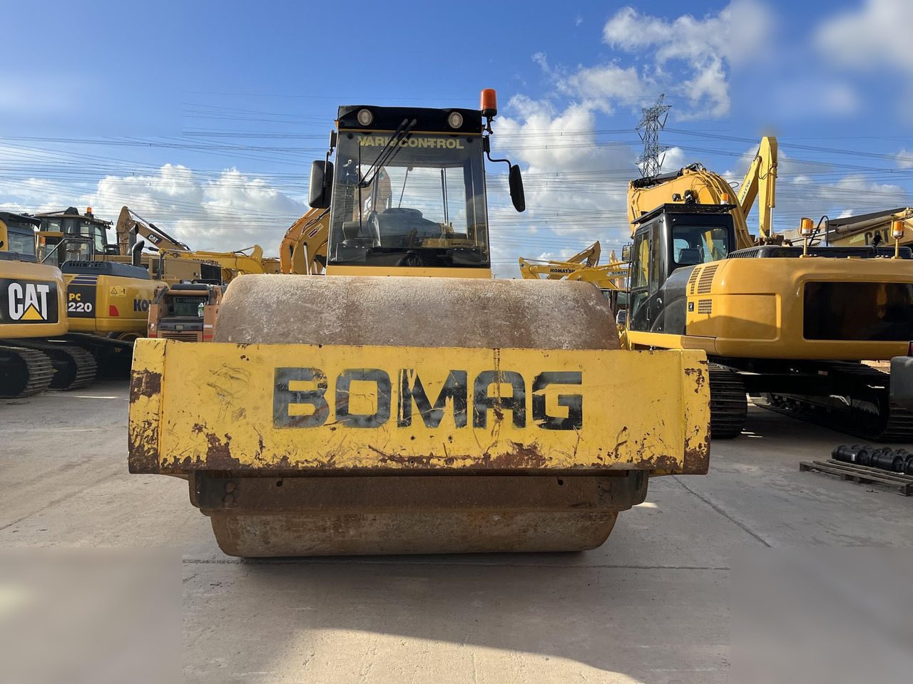 BOMAG BW226DH-4 - Máy lăn: hình 5 BOMAG BW226DH-4 - Máy lăn: hình 5