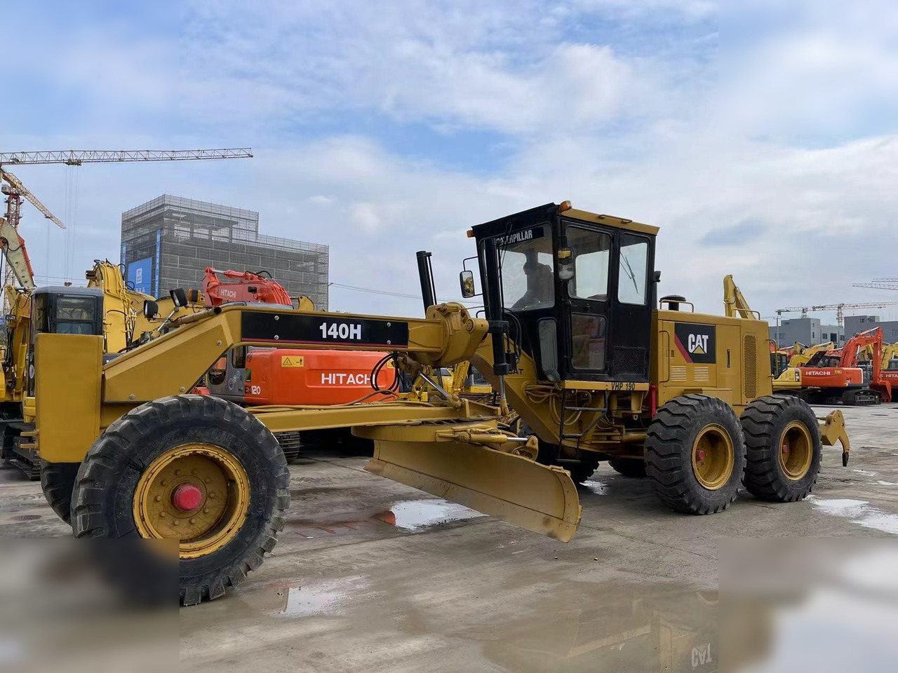 CATERPILLAR 140H - Máy san: hình 2 CATERPILLAR 140H - Máy san: hình 2