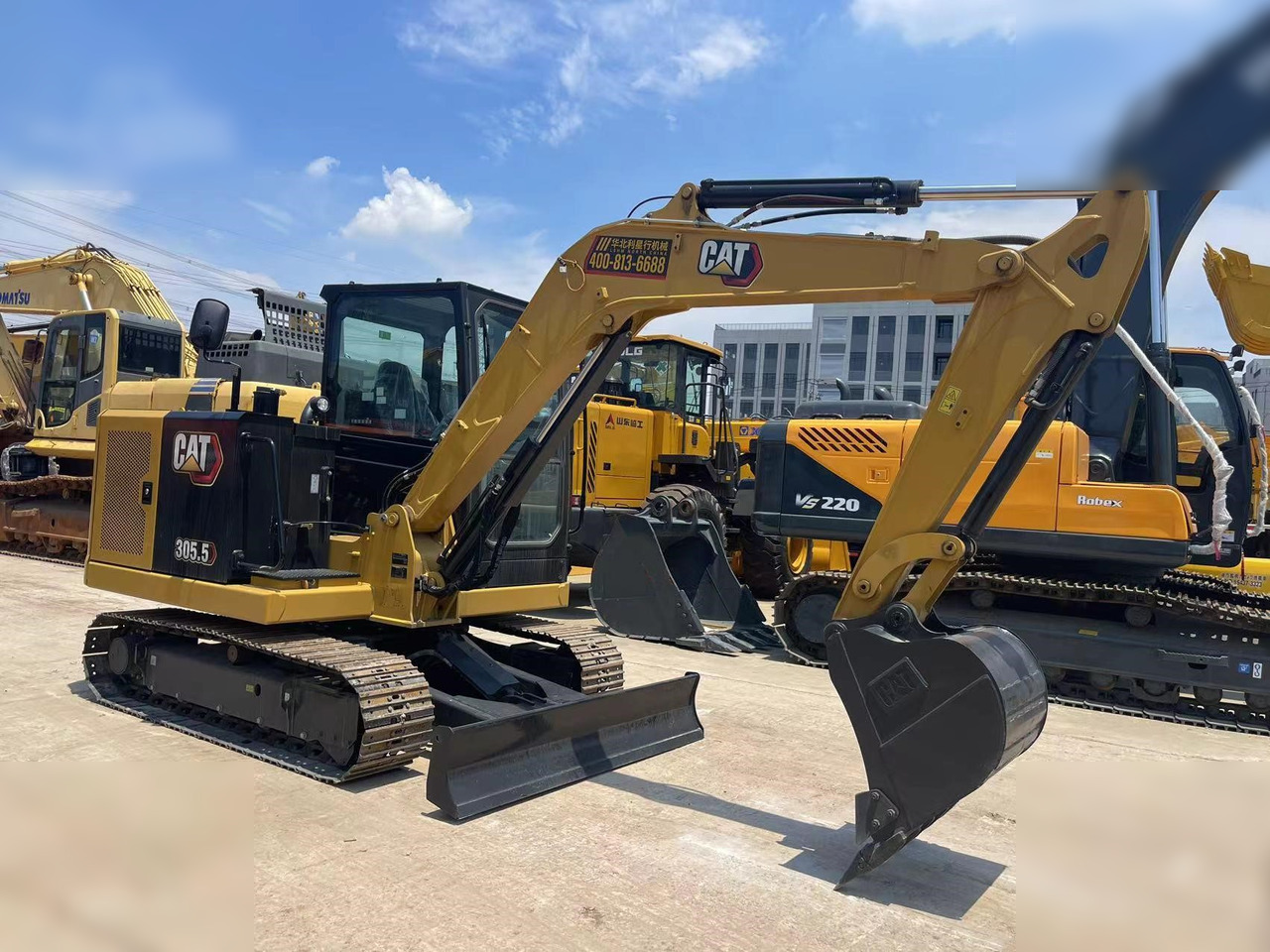 CATERPILLAR 305.5 - Máy xúc mini: hình 2 CATERPILLAR 305.5 - Máy xúc mini: hình 2