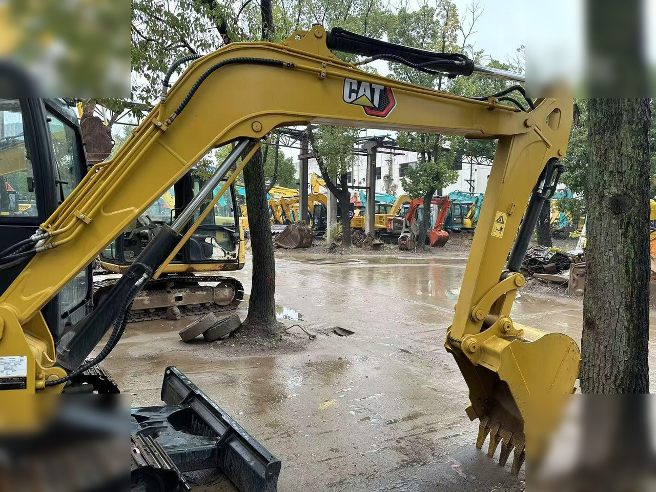 CATERPILLAR 305.5E - Máy xúc mini: hình 4 CATERPILLAR 305.5E - Máy xúc mini: hình 4