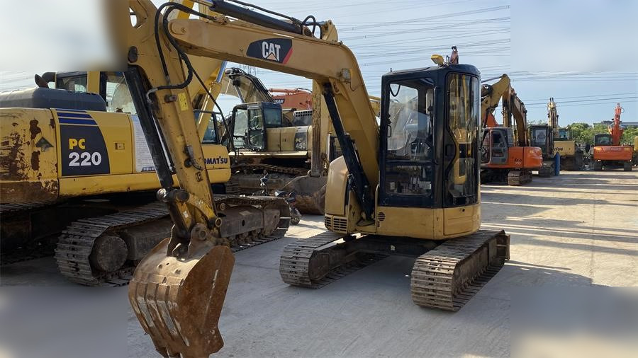CATERPILLAR 305C CR - Máy xúc mini: hình 1 CATERPILLAR 305C CR - Máy xúc mini: hình 1