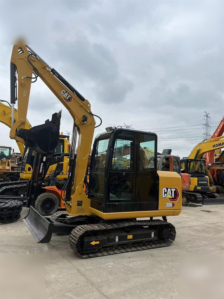 CATERPILLAR 306E - Máy xúc bánh xích: hình 2 CATERPILLAR 306E - Máy xúc bánh xích: hình 2