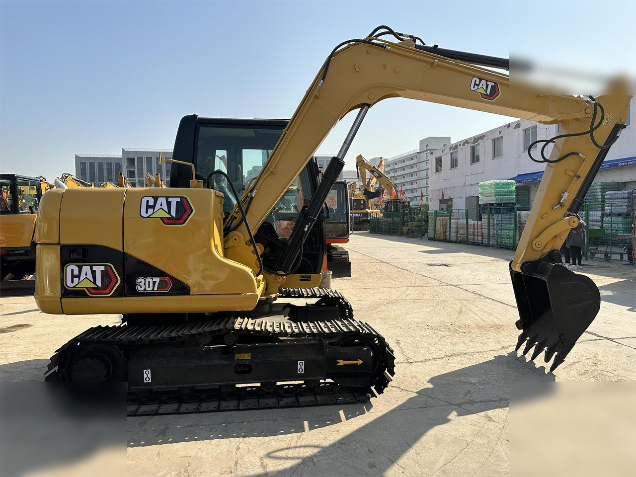 CATERPILLAR 307D - Máy xúc bánh xích: hình 1 CATERPILLAR 307D - Máy xúc bánh xích: hình 1