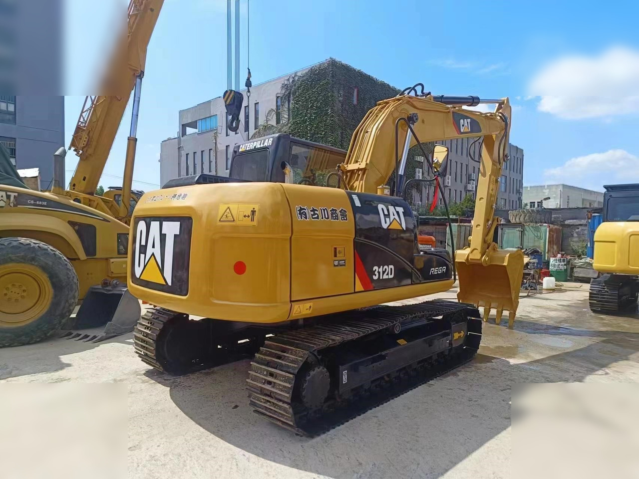 CATERPILLAR 312D - Máy xúc bánh xích: hình 4 CATERPILLAR 312D - Máy xúc bánh xích: hình 4