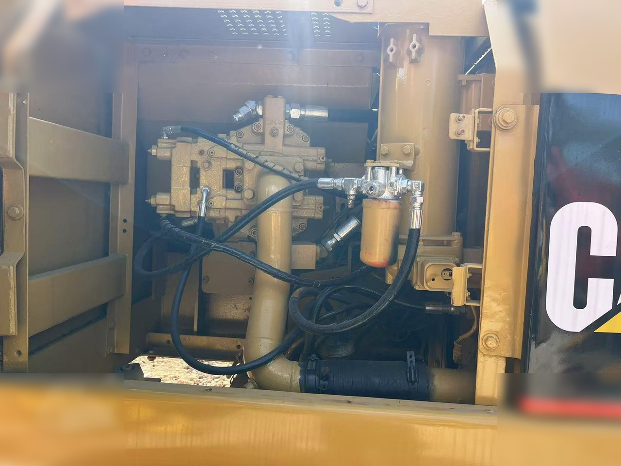 CATERPILLAR 320BL - Máy xúc bánh xích: hình 5 CATERPILLAR 320BL - Máy xúc bánh xích: hình 5