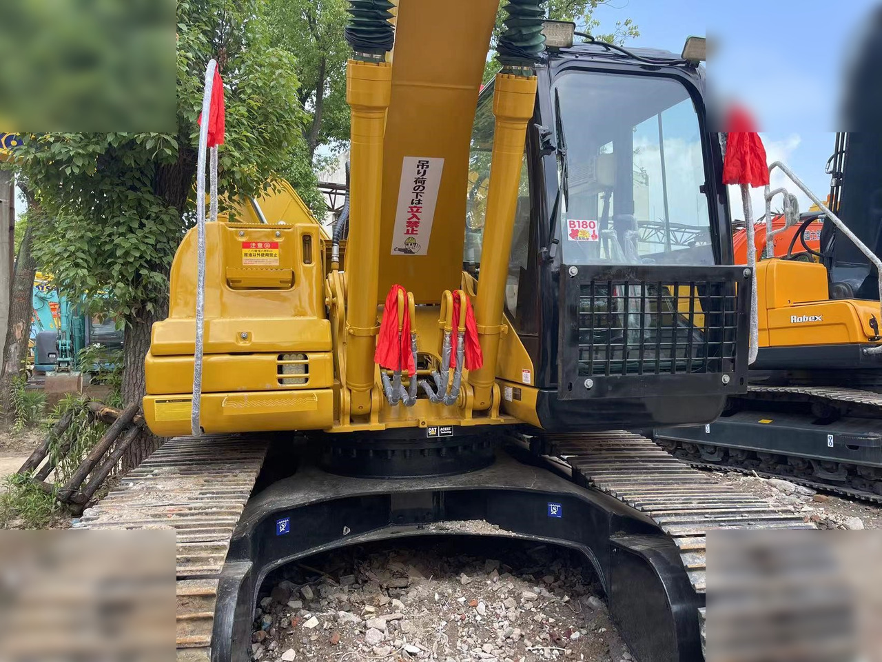 CATERPILLAR 320CL - Máy xúc bánh xích: hình 2 CATERPILLAR 320CL - Máy xúc bánh xích: hình 2