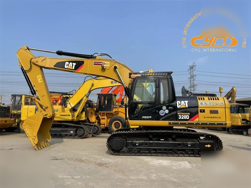 CATERPILLAR 320D - Máy xúc bánh xích: hình 1 CATERPILLAR 320D - Máy xúc bánh xích: hình 1