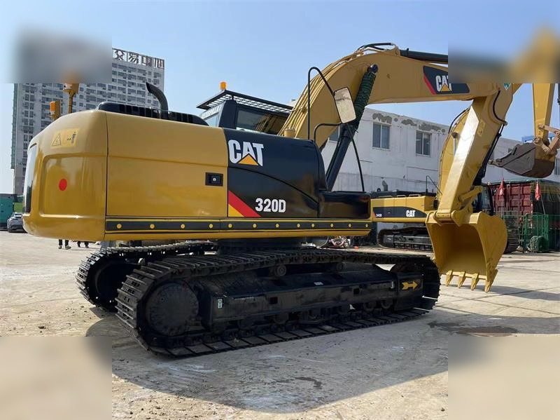 CATERPILLAR 320D - Máy xúc bánh xích: hình 3 CATERPILLAR 320D - Máy xúc bánh xích: hình 3