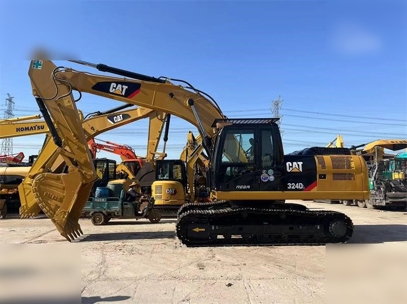 CATERPILLAR 324DL - Máy xúc bánh xích: hình 1 CATERPILLAR 324DL - Máy xúc bánh xích: hình 1